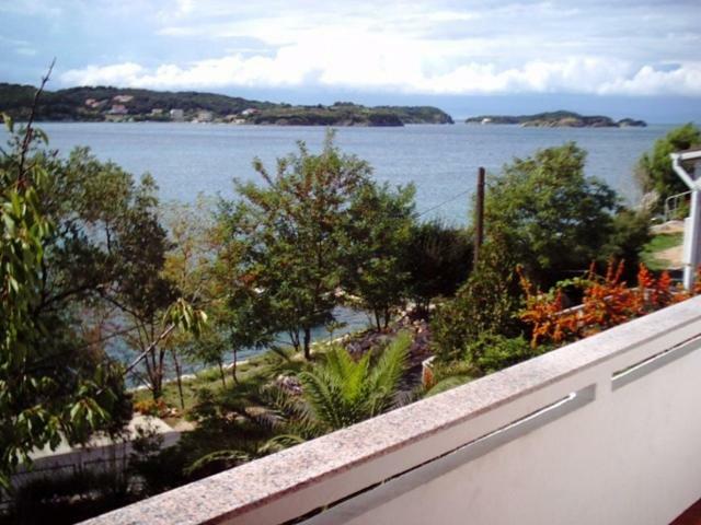 Apartman Supetarska Draga公寓 外观 照片